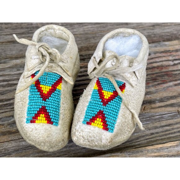 Vintage 1960s Native American Infant Beaded Moccasin Buck Skin - Picture 12 of 14